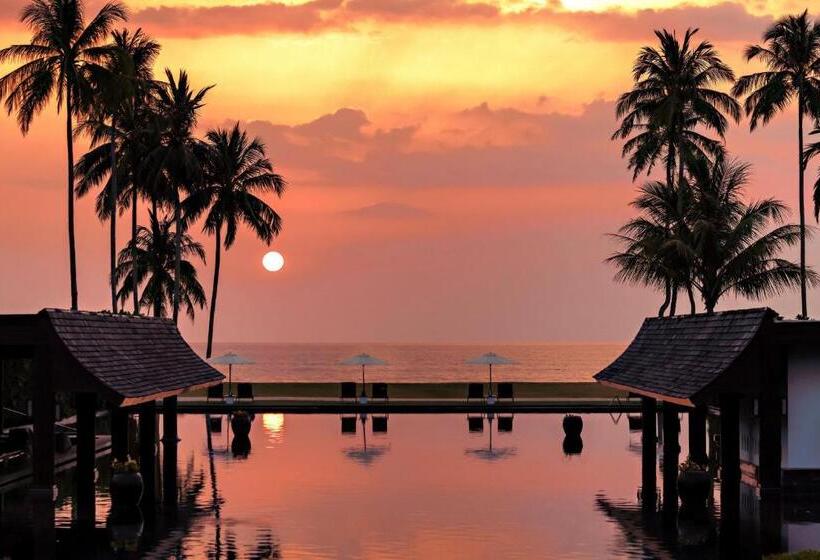 هتل Jw Marriott Khao Lak Resort Suites