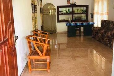 Lucky Hotel Tangalle