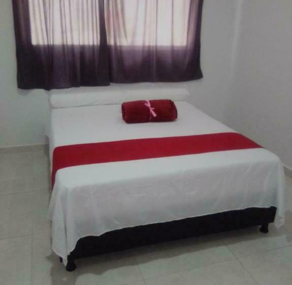 هتل Miradores D Alessandra