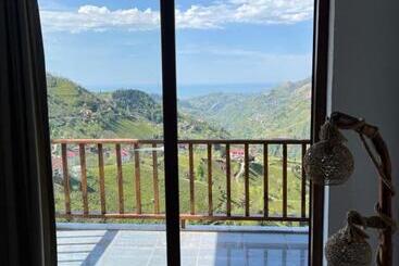 Paradise House Bungalov