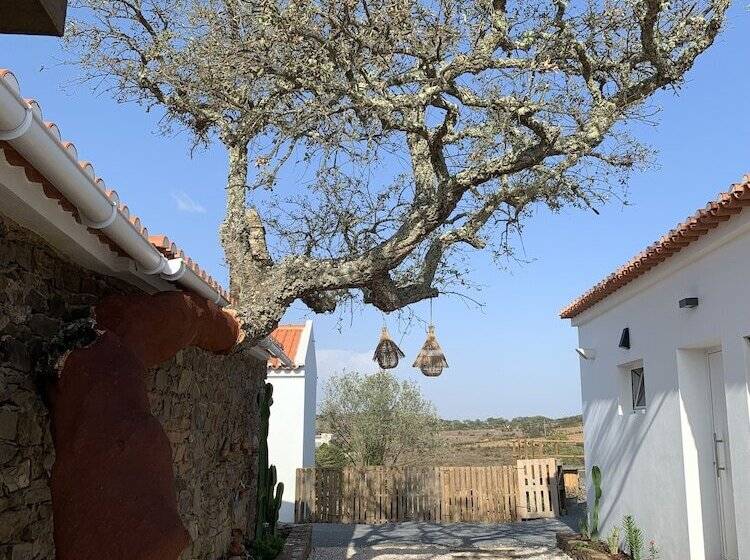 پانسیون Monte Clérigo Casas De Campo