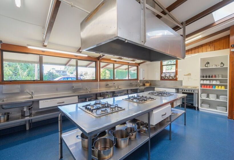 הוסטל Te Anau Central Backpackers