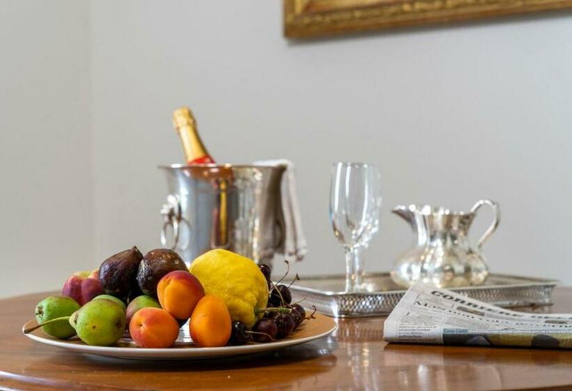Mocenigo Grand Canal Luxury Suites