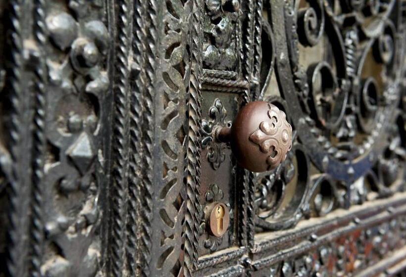 Fotos del hotel Andrássy Thai:  32