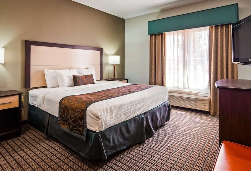 Отель Best Western Plus Magee Inn & Suites