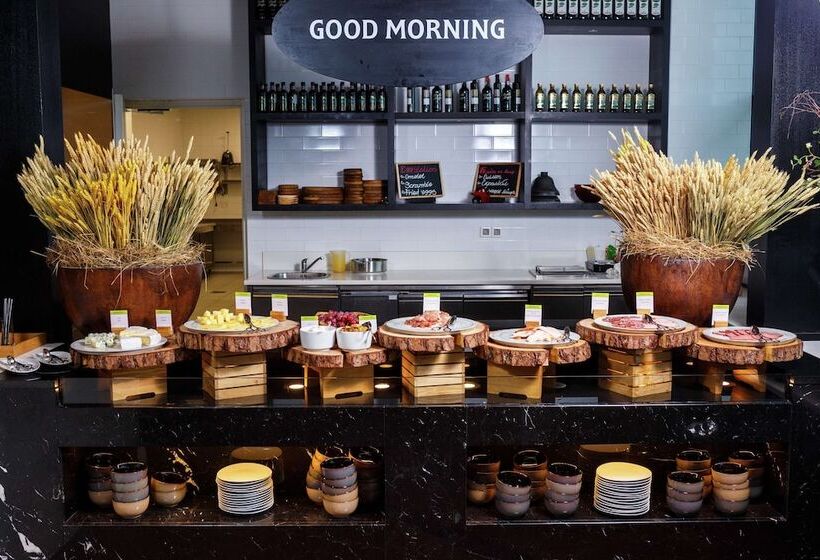 Doubletree By Hilton Hotel Minsk