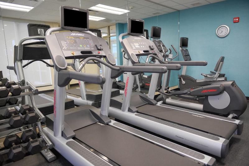 هتل Fairfield Inn And Suites Canton South