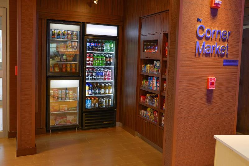 هتل Fairfield Inn And Suites Canton South