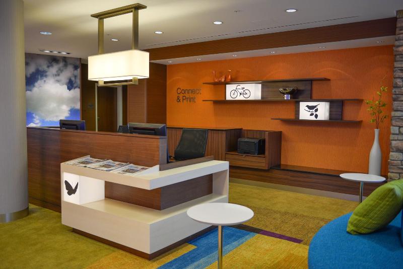 هتل Fairfield Inn And Suites Canton South