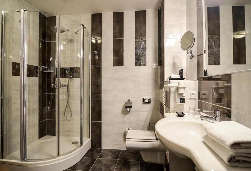 هتل Galant Mikulov