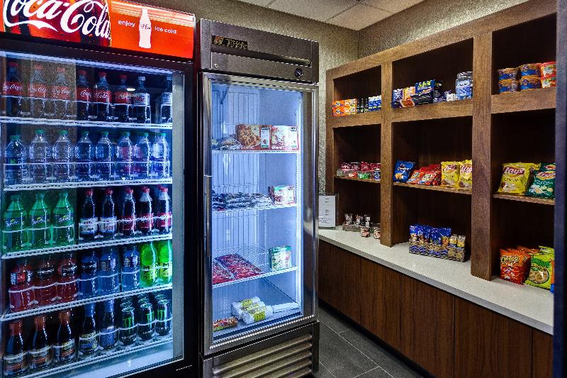 فندق Holiday Inn Express Hutchison, An Ihg