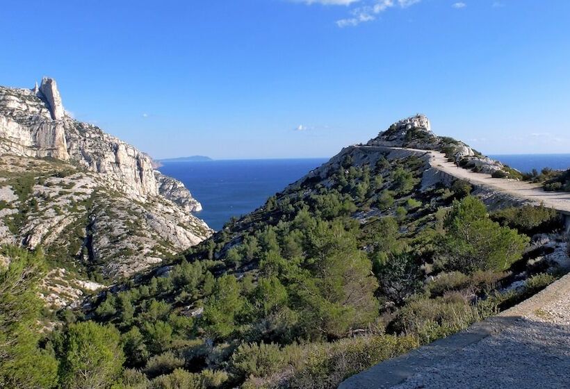 هتل Ibis Budget Marseille Est Porte D Aubagne