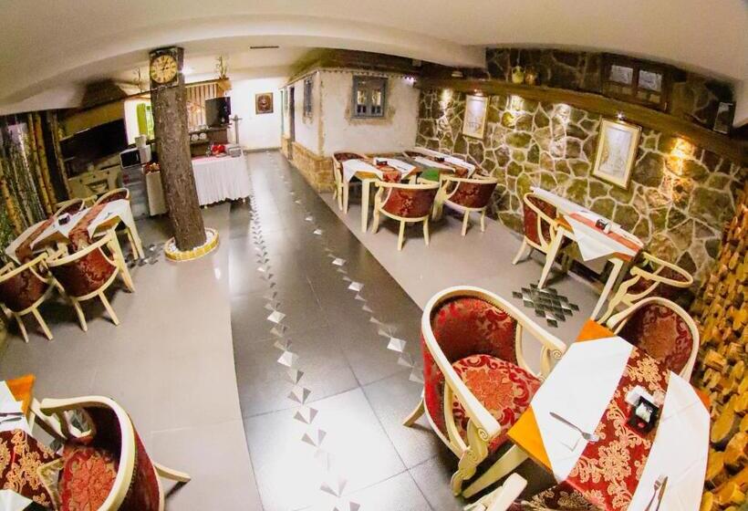 Fotos del hotel Lula:  10