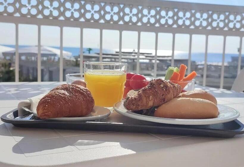 هتل B&b Negresco