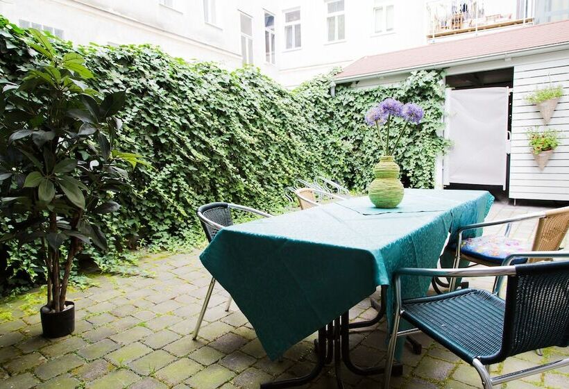 Fotos del hotel Odeon:  4