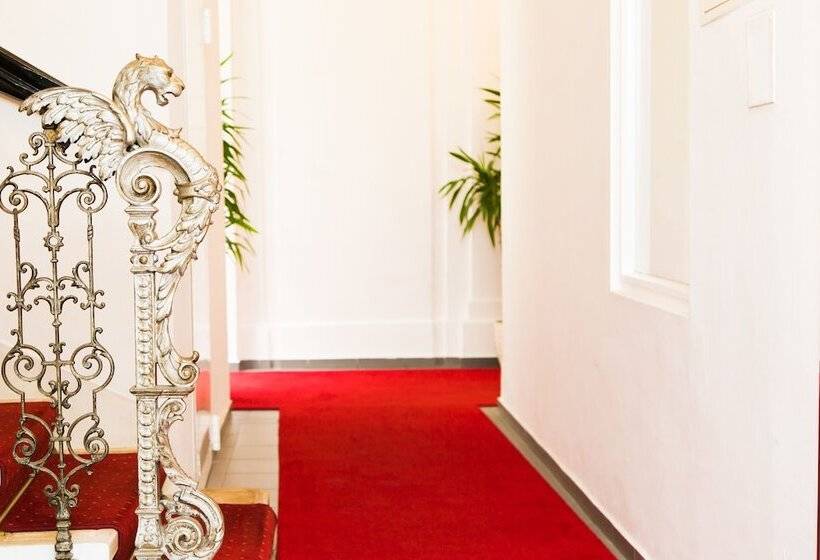 Fotos del hotel Odeon:  10