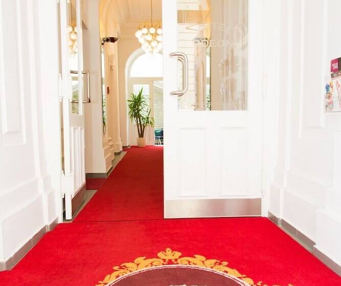 Fotos del hotel Odeon:  11