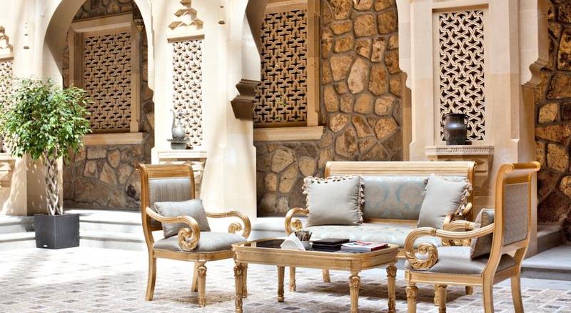 هتل Shah Palace Luxury Museum