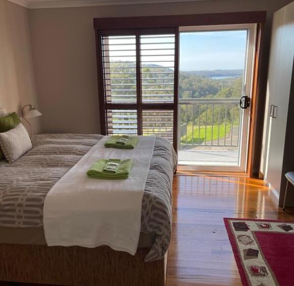 هتل Sinclairs Country Retreat