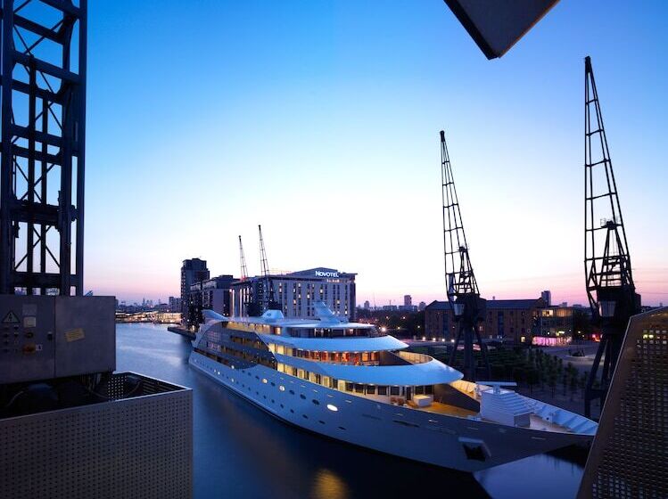 Hotel Sunborn London Yacht