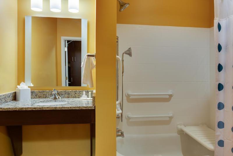 בית מלון כפרי Towneplace Suites By Marriott Gainesville Northwest