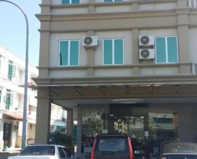 Maxi Inn