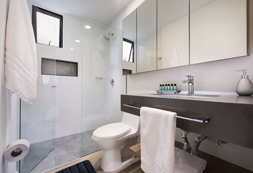 Go Living & Suites   Jalo Rent