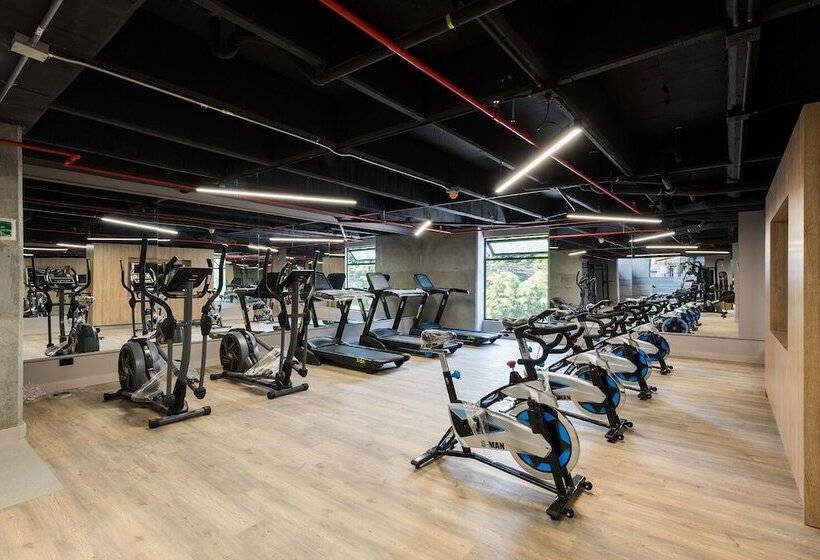 Go Living & Suites   Jalo Rent