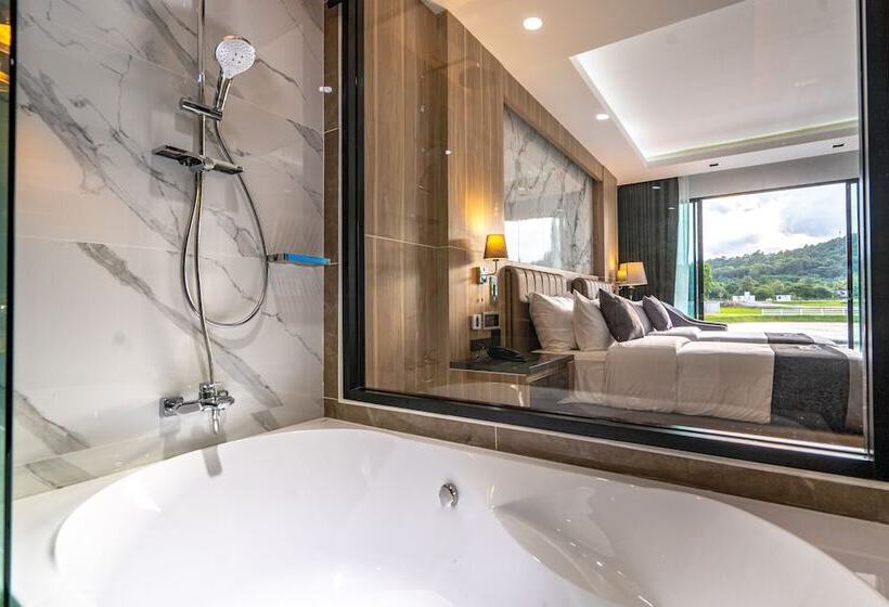 هتل Pim Pool Villa Nan