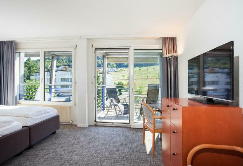 Hotelli Guesthouse Zurzach   Self Check In