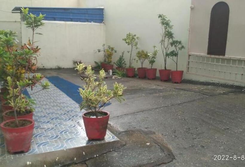 هتل Omran Villa By Wb Inn