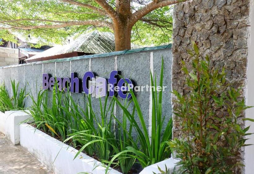 هتل Sahabat Pantai Guest House Mitra Reddoorz