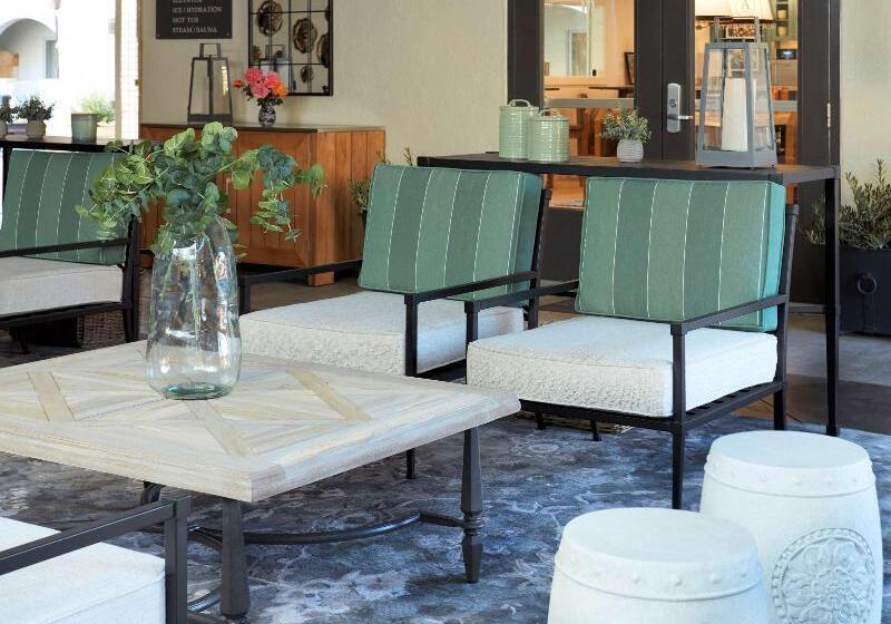 هتل The Lodge At Healdsburg, Tapestry Collection By Hilton