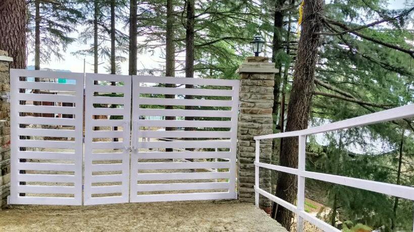 The Roots Hotel & Resort Jalna Almora