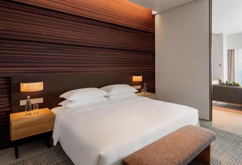 هتل Hyatt Centric Kota Kinabalu