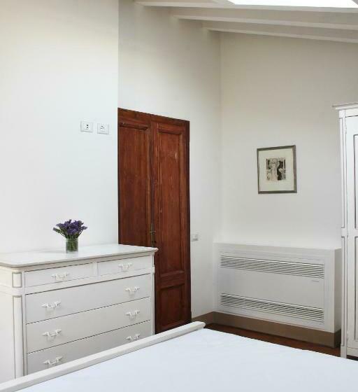 هتل Villa Trieste M