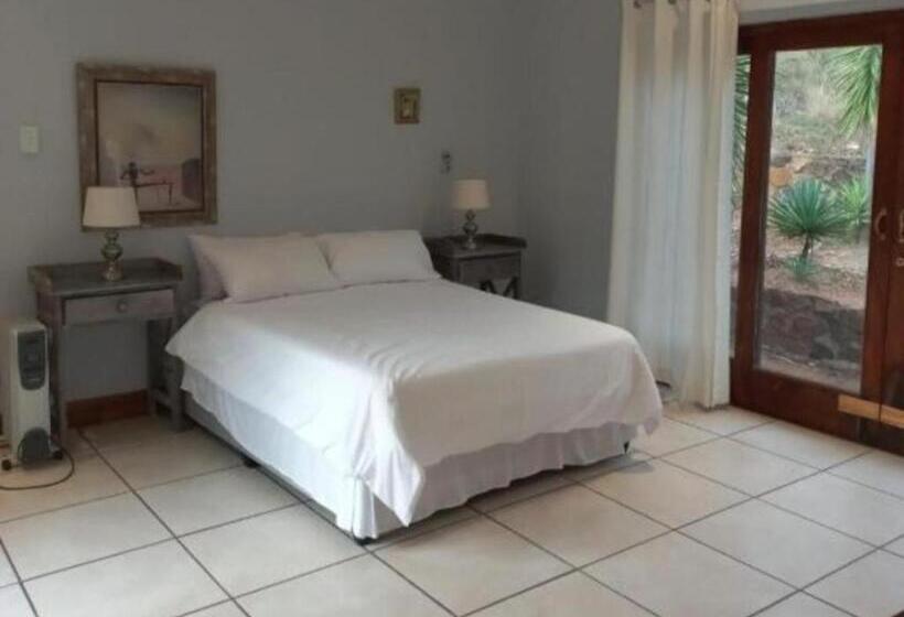 هاستل Thuto Centre Conferencing & Bush Lodge
