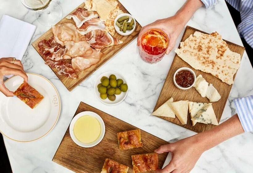 Art Otel London Battersea Power Station, Powered By Radisson Hotels