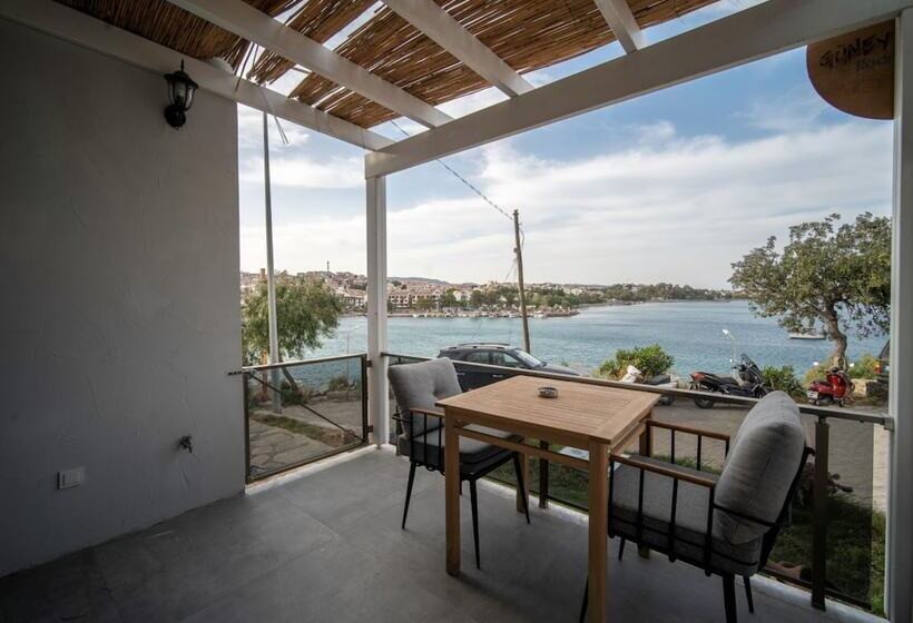 Güney In 5 Odası