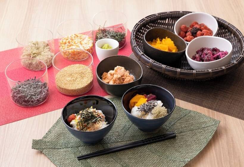 هتل Jr Clement Inn Himeji