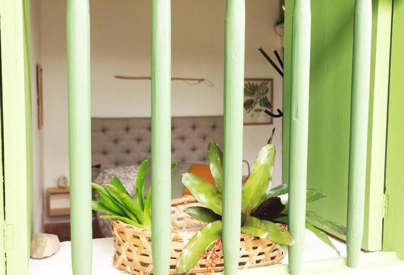 Отель La Liebre Bed And Breakfast