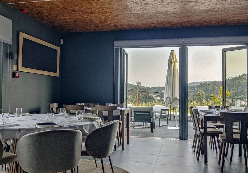 هتل Quinta Dona Iria