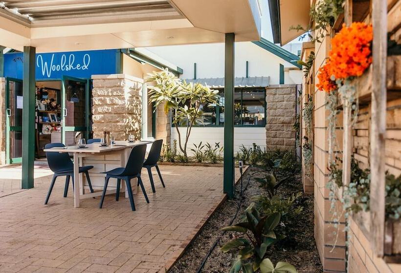 מוטל Oasis Motor Inn Blackall