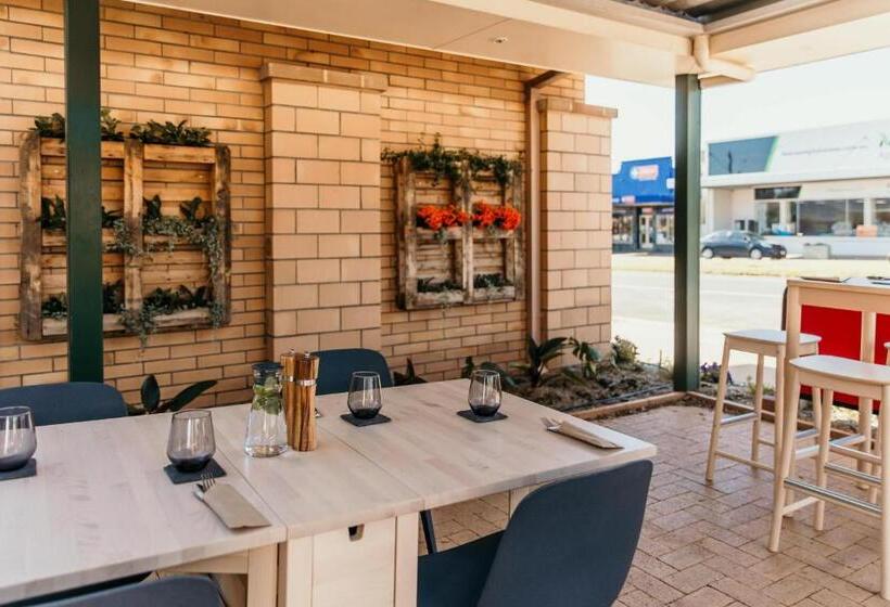 מוטל Oasis Motor Inn Blackall