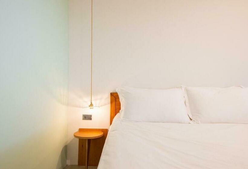 تختخواب و صبحانه Owlstay Jiufen Green Ray   故事所 山中夢遊 九份綠光