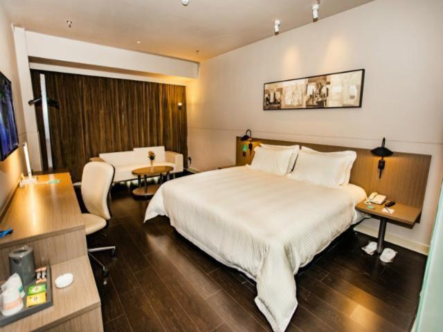 هتل Jinjiang Inn Select Linyi City Government Tianjin Road Branch