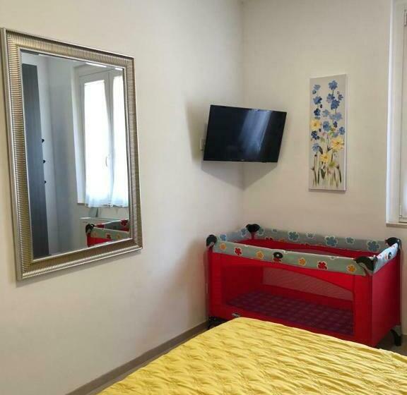 تختخواب و صبحانه La Casa Di Chiara