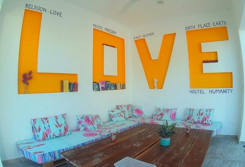 Hostel Humanity