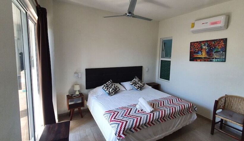 هتل Carri Surf Studio