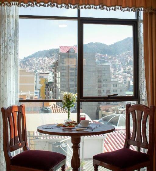 هتل Diamante Azul